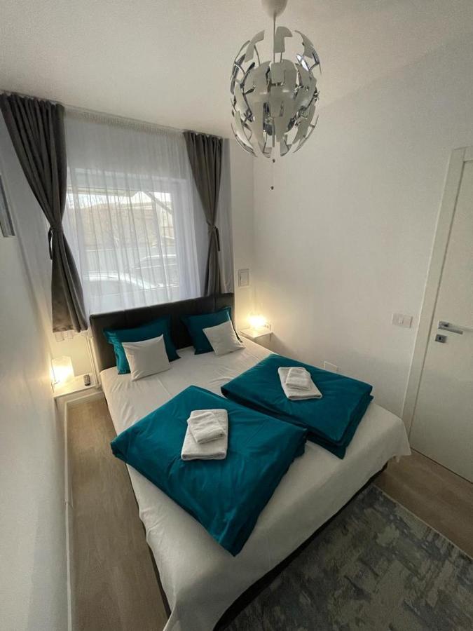 Phoenix Luxury Apartment 오라데아 외부 사진